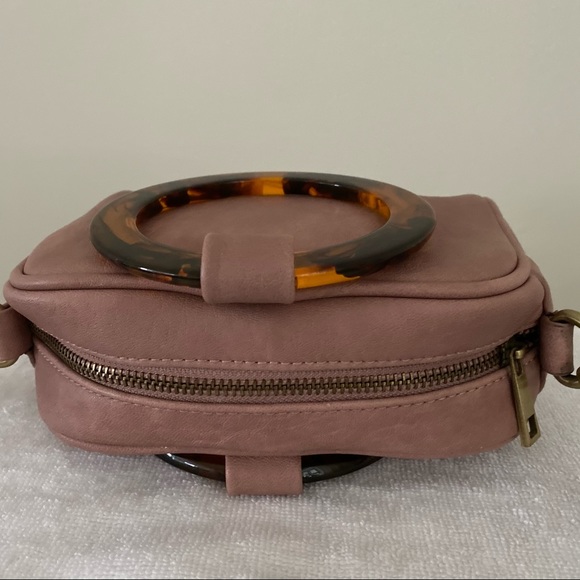 ANTHROPOLOGIE  crossbody purse with tortoise shell handles - Picture 3 of 8